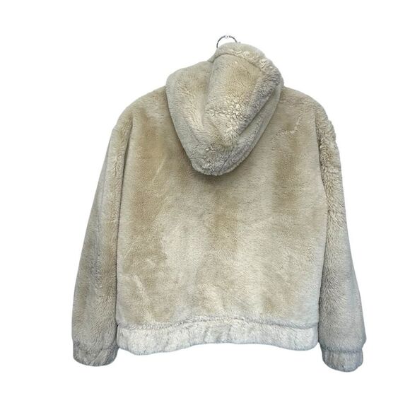 Forever 21 Faux Fur Plush Sherpa Cozy Hooded Bomber Zip Jacket, M - Picture 3 of 10
